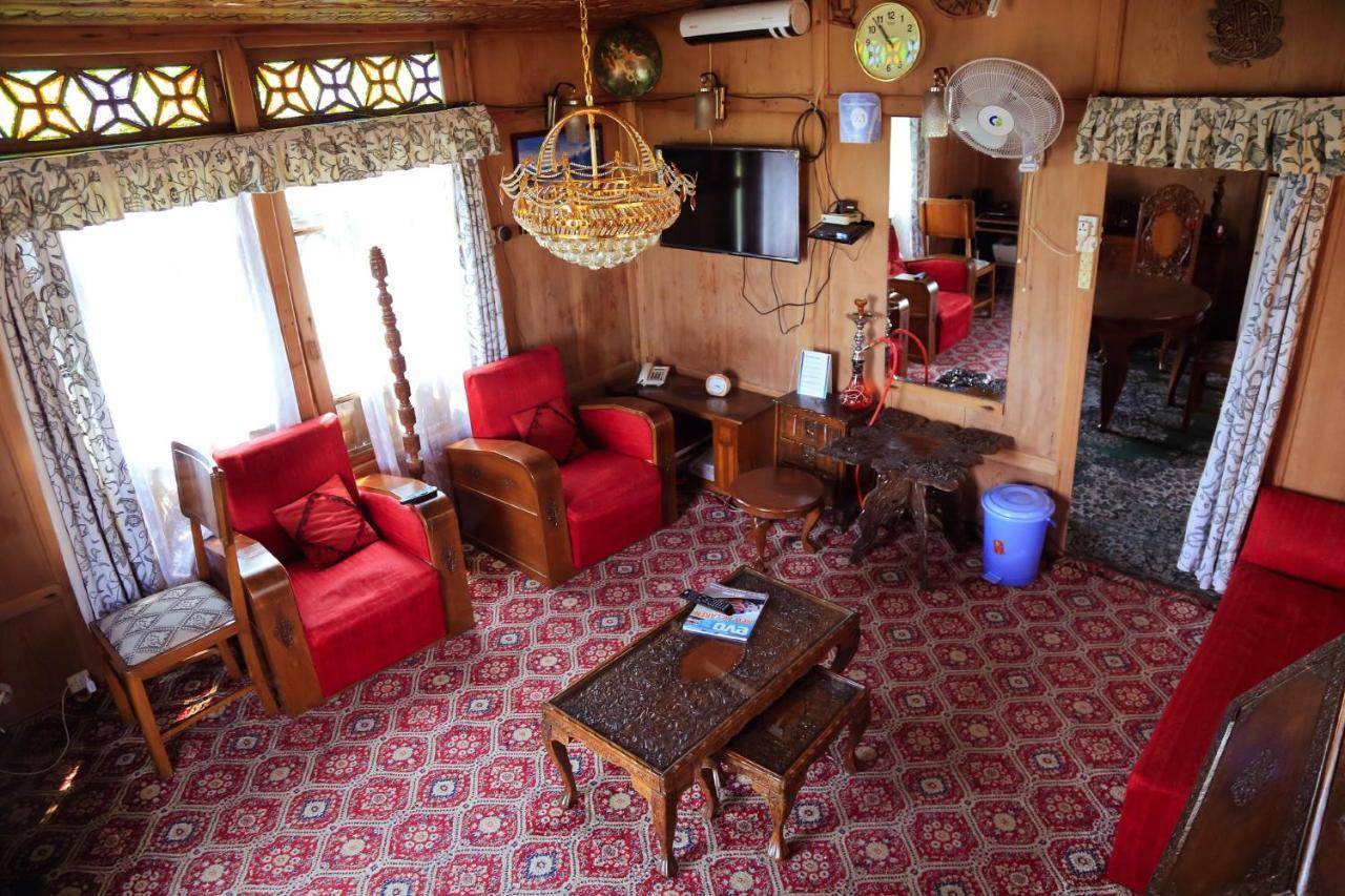 Houseboat Zaindari Palace Srīnagar 외부 사진