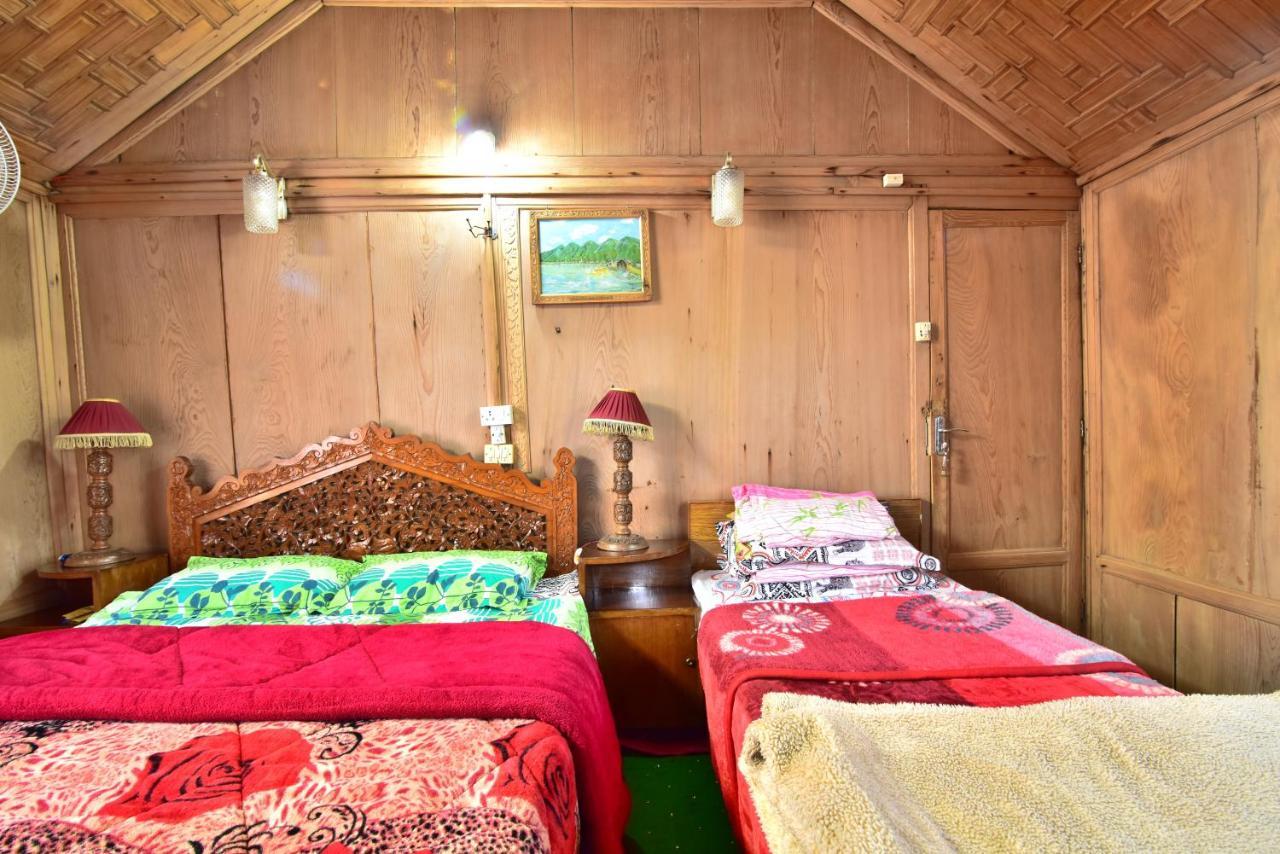 Houseboat Zaindari Palace Srīnagar 외부 사진